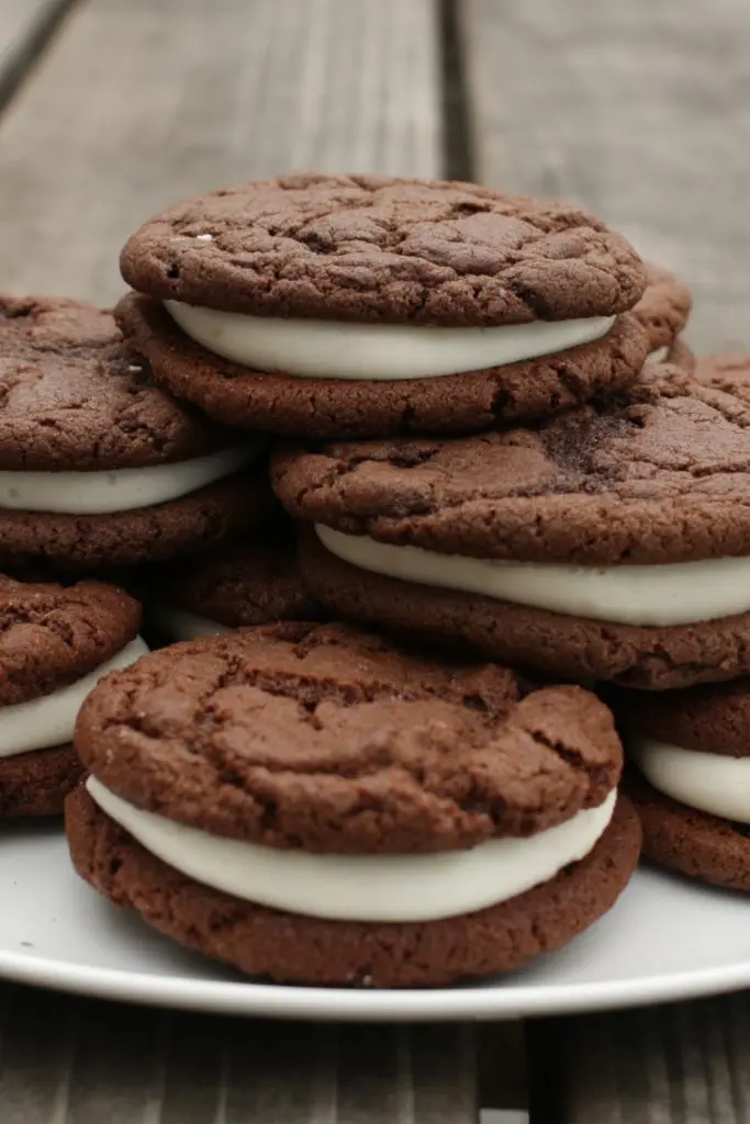 Professional Baker Teaches You How To Make WHOOPIE PIES! 